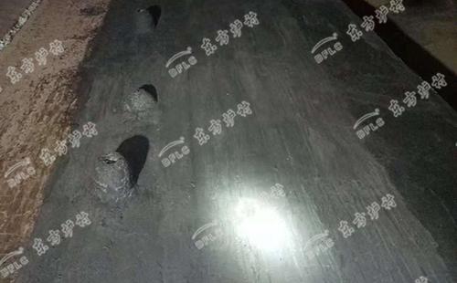 耐火澆注料在烘烤的時(shí)候開裂的解決方案