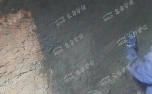 含碳耐火搗打料的特點