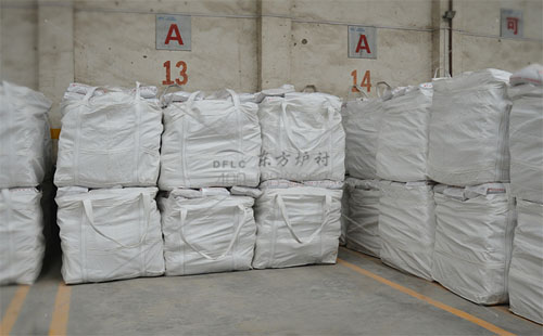 耐材廠家跟你說輕質(zhì)磚砂耐火澆注料的密度體積