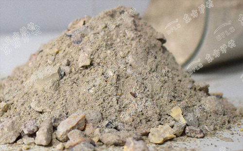 耐火澆注料中的軟質(zhì)黏土和酚醛樹脂