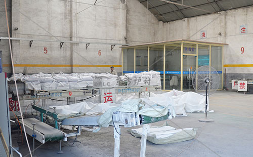 河南耐材廠家告訴你關(guān)于輕質(zhì)保溫澆注料配方的問題